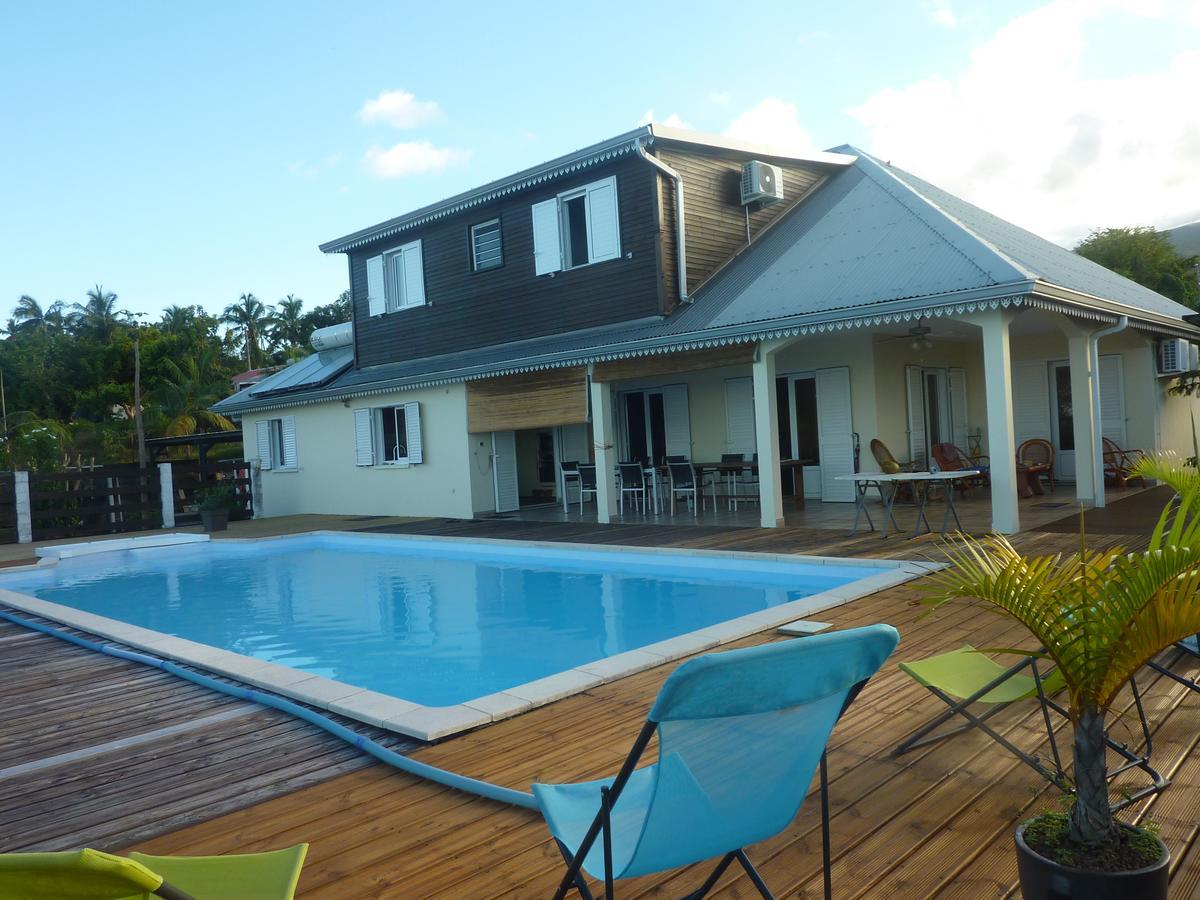 La Pointe Au Corail Bed and Breakfast Sainte-Rose Exteriör bild